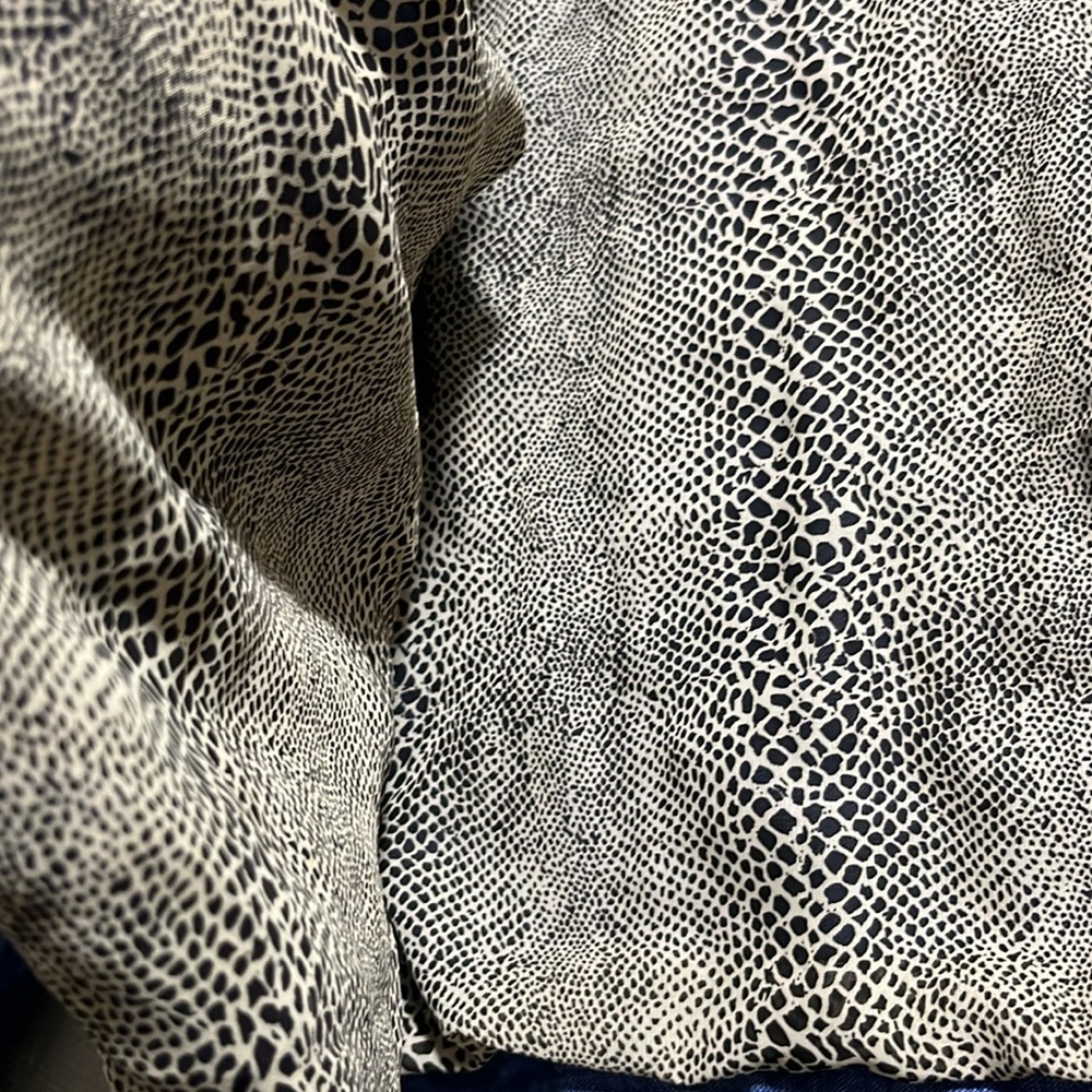 Blue Denim Jacket With Patterned Trim - image 5